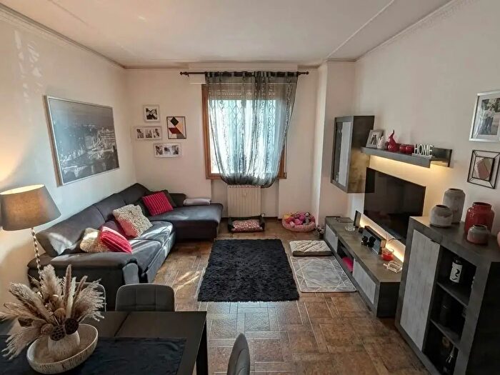 Appartamento trilocale in vendita in Via del Filarete, Firenze
