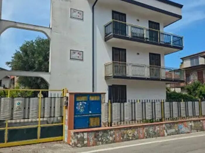 Appartamento quadrilocale in vendita in Ascea