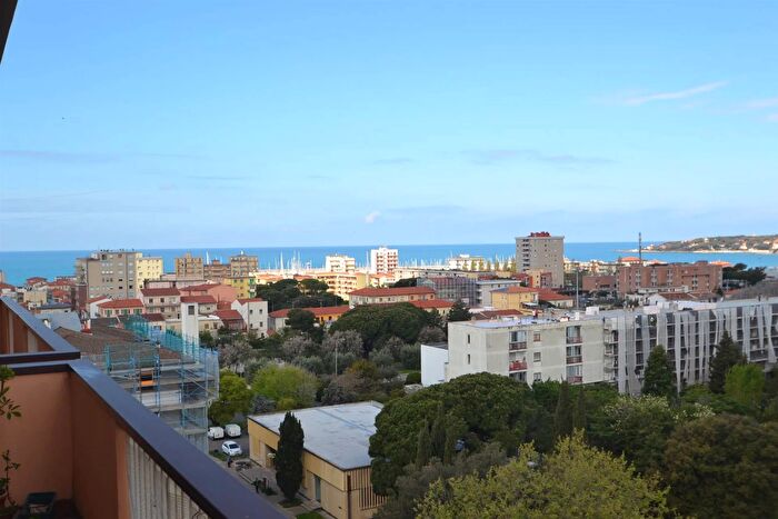 Appartamento con 5 locali in vendita in Rosignano Marittimo