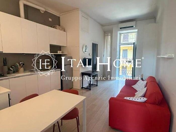 Appartamento bilocale in affitto in Via Cola Montano, Isola, Milano