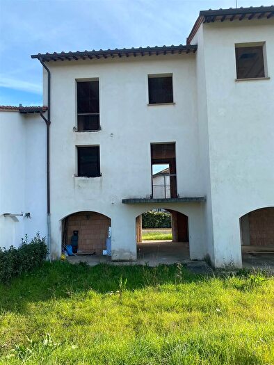 Casa trilocale in vendita in Via II Giugno a Certaldo Firenze, Certaldo