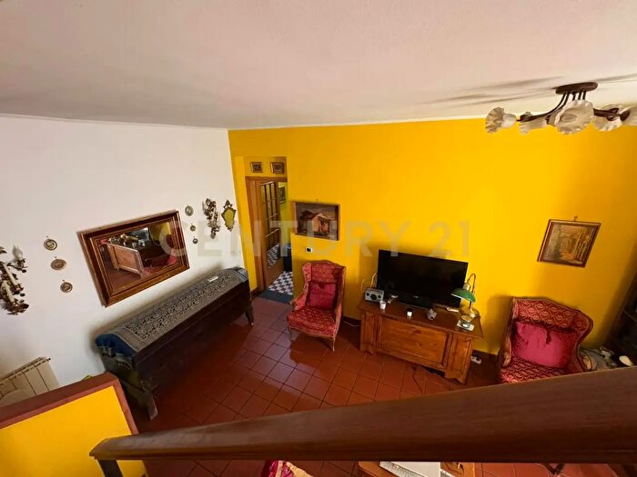 Appartamento con 5 locali in vendita in Via Matteo Renato Imbriani, Catania