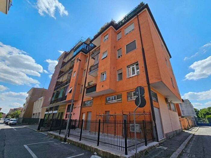 Appartamento monolocale in affitto in via Simone De Gatti, Bresso