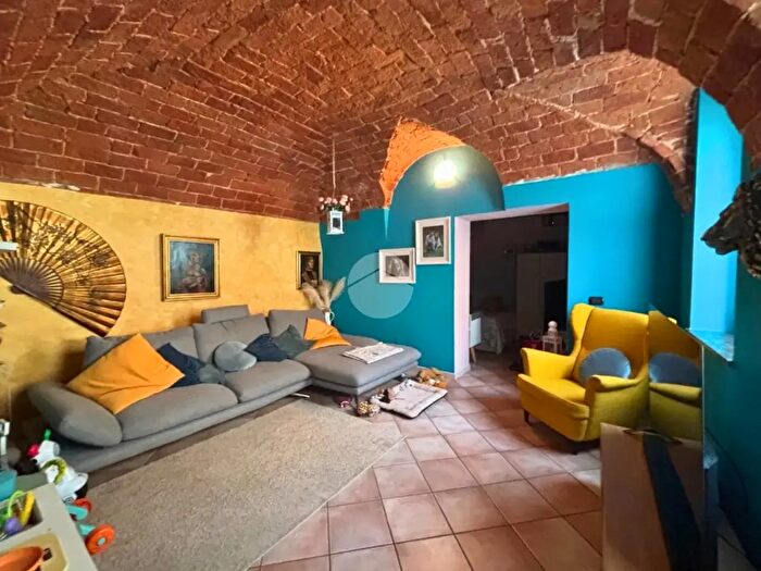 Casa con 5 locali in vendita in Via Carmine, Trino