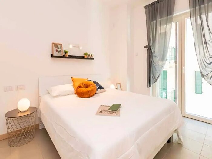 Appartamento monolocale in affitto in Via Gardone, Milano