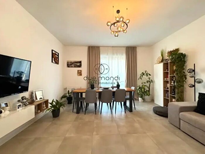 Appartamento trilocale in vendita in Via Giovanni Amendola, Spoleto