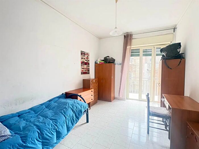 Appartamento quadrilocale in affitto in Catania