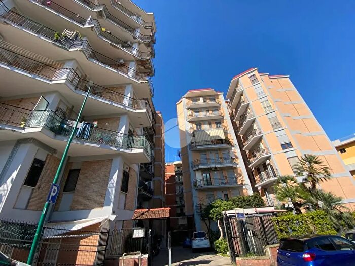 Appartamento quadrilocale in vendita in Via Cupa Ospedale, Torre Del Greco