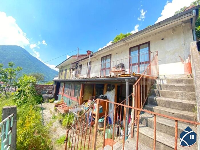 Casa con 5 locali in vendita in Perosa Argentina Via Achille Marinetto, Perosa Argentina