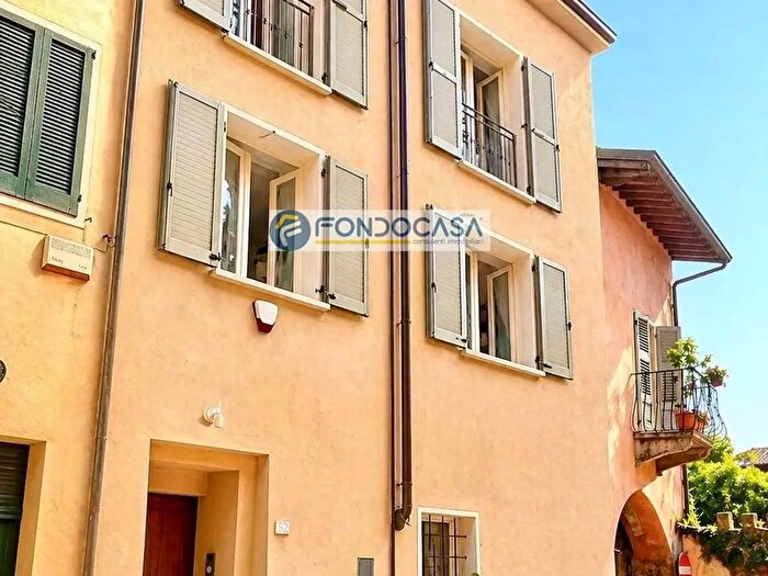 Casa con 5 locali in vendita in Via Marchesino, Lonato