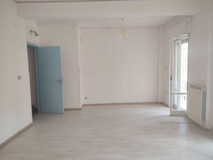 Appartamento bilocale in affitto in via belsito, Posillipo, Napoli