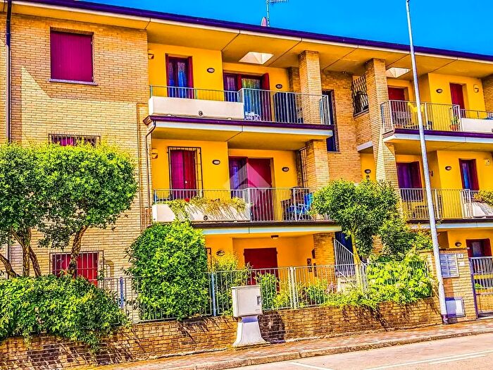 Appartamento trilocale in vendita in Via della Costituente, Colorno
