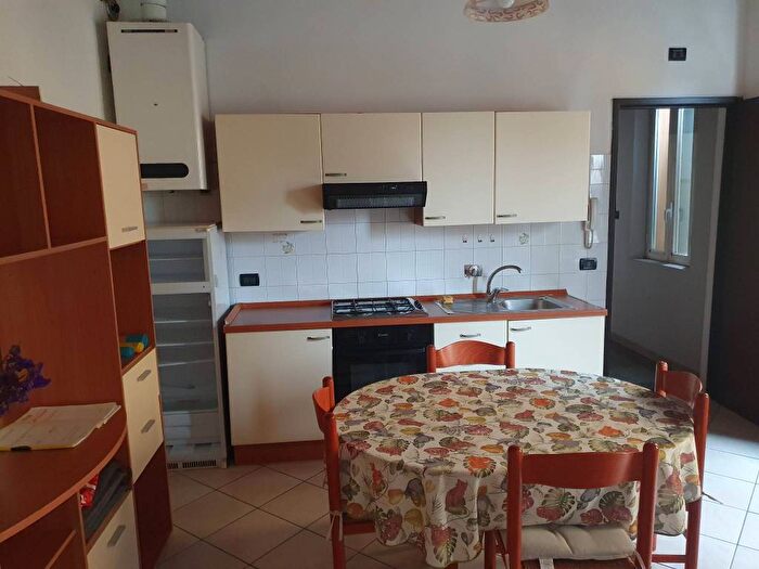 Appartamento trilocale in affitto in San Damaso, Modena