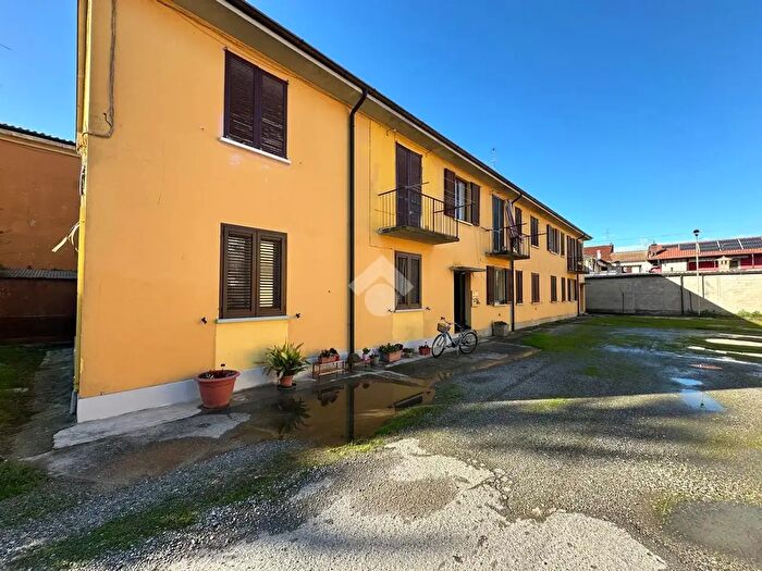 Appartamento bilocale in vendita in Via Castello, Pandino