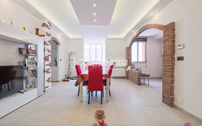 Appartamento con 5 locali in vendita in Via Arcangelo Corelli, Imola