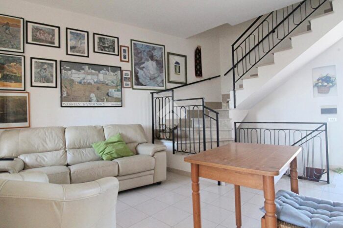 Casa trilocale in vendita in Villaggio Praialonga, Isola Di Capo Rizzuto