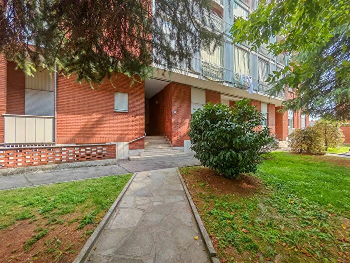 Appartamento trilocale in vendita in Strada Stupinigi, Moncalieri