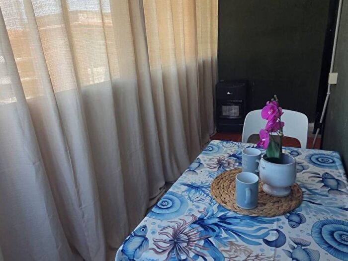 Appartamento bilocale in affitto in Via Aprile, Centro, Aci Castello