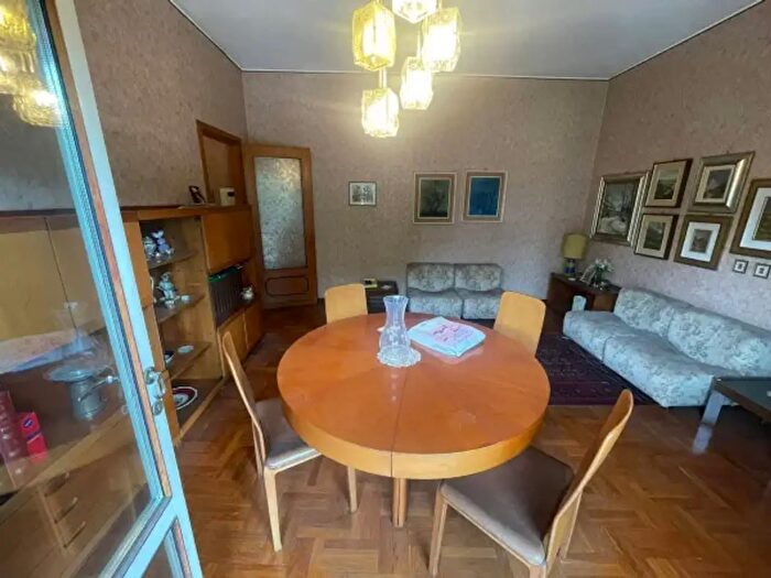 Appartamento bilocale in vendita in Via Pio XI, Legnano