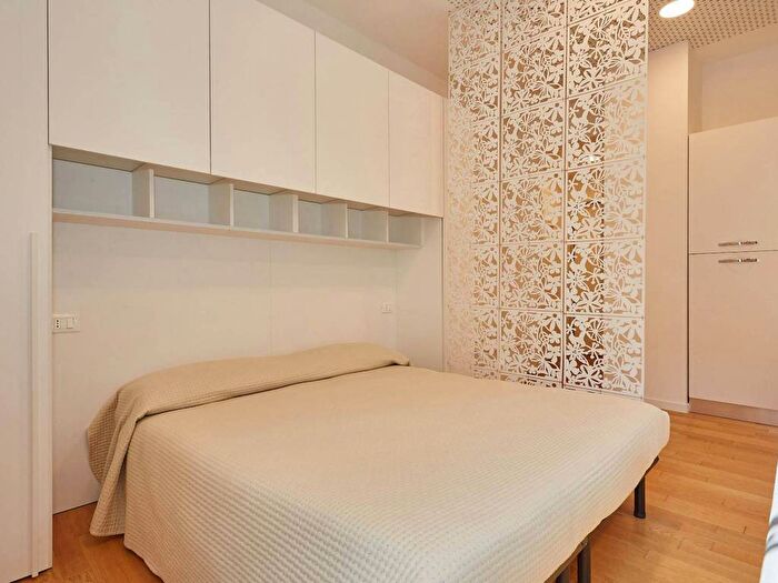 Appartamento monolocale in affitto in Via Filippo Baldinucci, Dergano, Milano