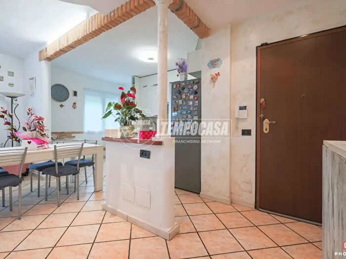 Appartamento quadrilocale in vendita in Via Wiligelmo, Bologna