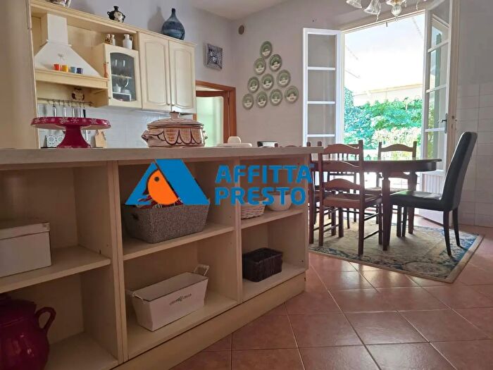 Appartamento con 5 locali in affitto in Montespertoli
