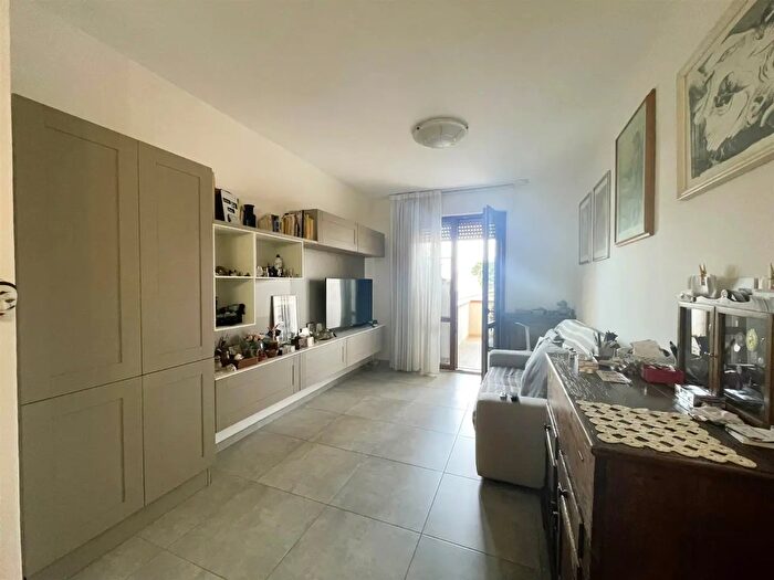 Appartamento quadrilocale in vendita in Viareggio