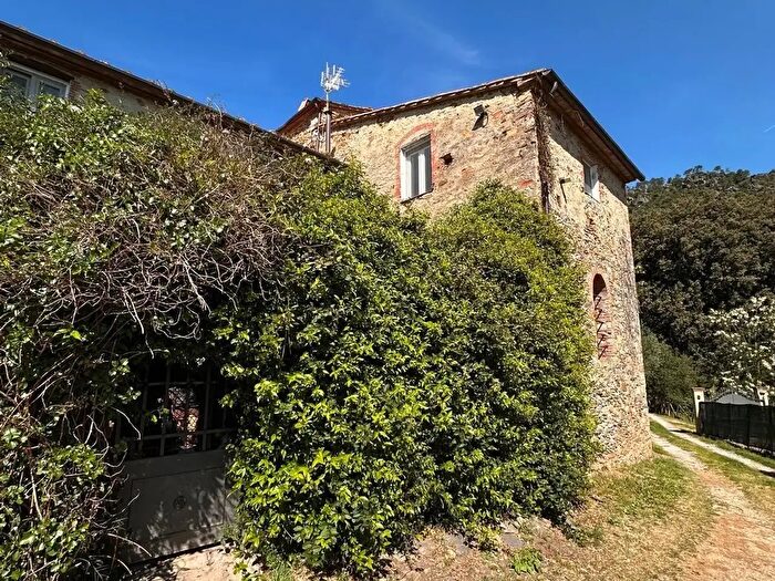 Appartamento quadrilocale in vendita in Buti
