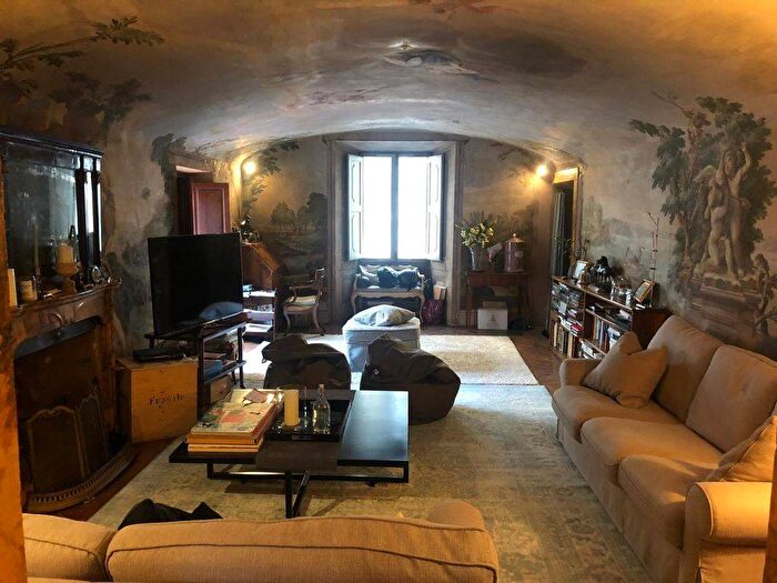 Appartamento bilocale in affitto in Via Maggio, Santo Spirito, Firenze