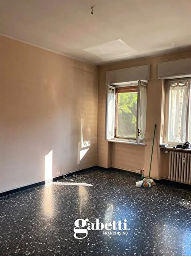 Appartamento trilocale in vendita in Strada Fortino, Asti