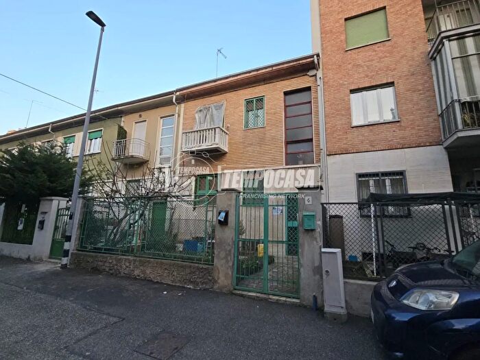 Case in Vendita e in Affitto - 3