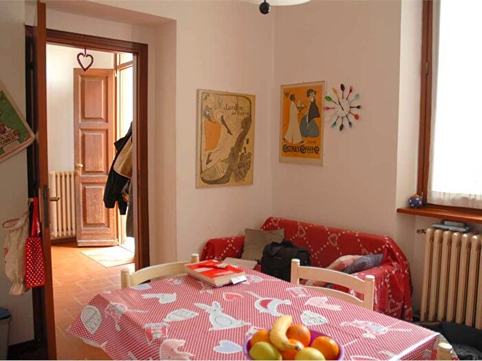 Appartamento bilocale in affitto in Lora, Como