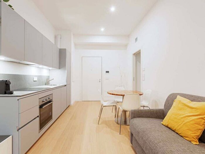 Appartamento bilocale in affitto in Via Errico Petrella, Buenos Aires, Milano