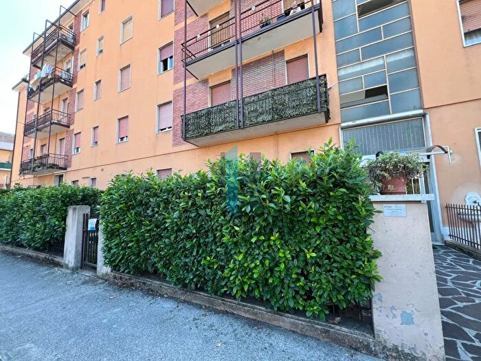 Appartamento trilocale in vendita in Via Leonida Bissolati, Brescia