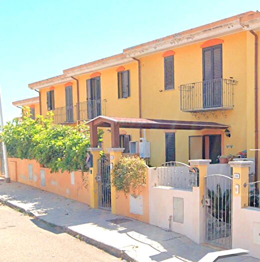 Casa con 5 locali in vendita in Via Marte, Muravera