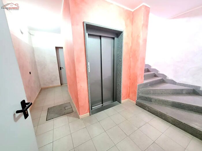 Appartamento quadrilocale in vendita in Via Cavalier Roberto, Triggiano