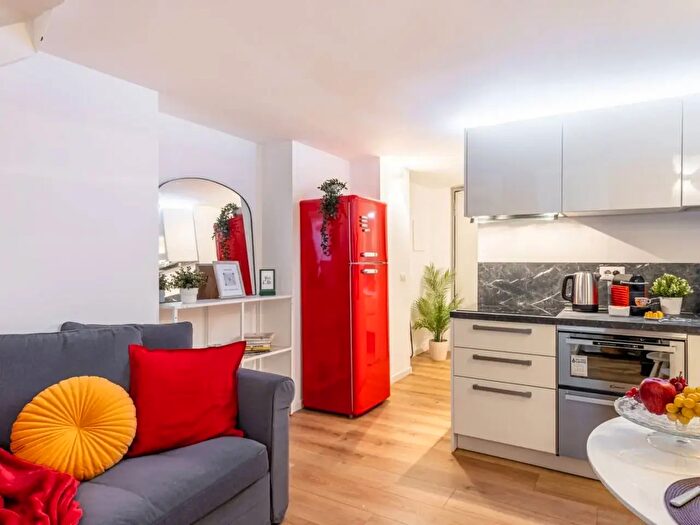 Appartamento bilocale in vendita in Via Vittoria Colonna, Milano
