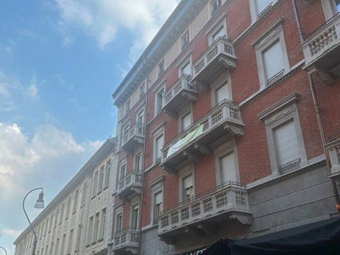 Appartamento bilocale in affitto in Via Giuseppe Verdi, Giardini Reali, Torino
