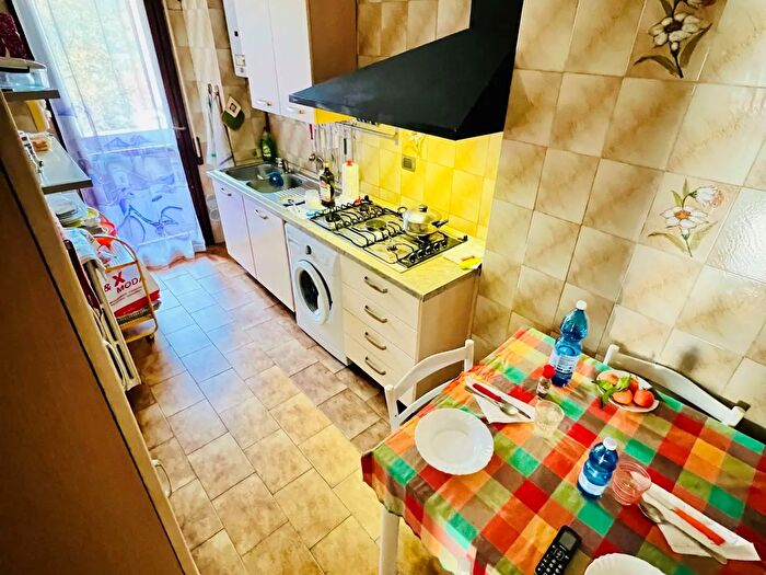 Appartamento quadrilocale in vendita in Garbagnate Milanese