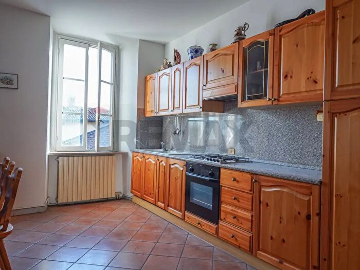 Appartamento trilocale in vendita in Via Casavoglio, Barzana