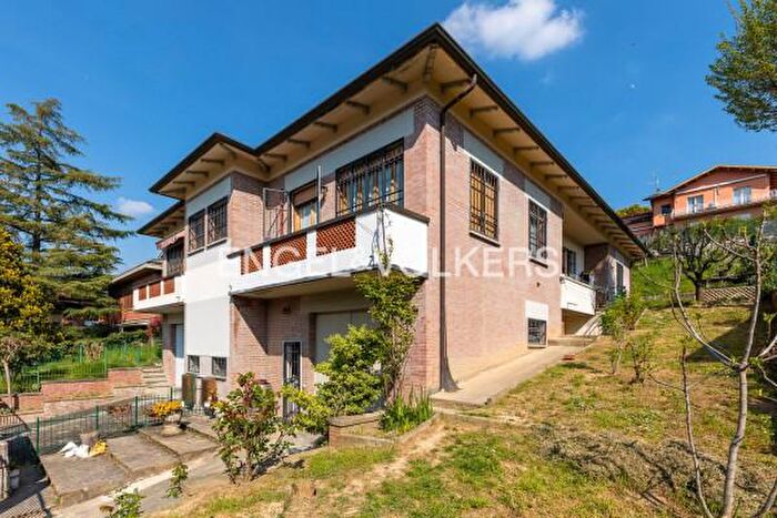 Casa con 5 locali in vendita in Via Giardino, Pianoro