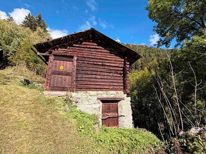 Casa bilocale in vendita in Località Doss, Sondalo
