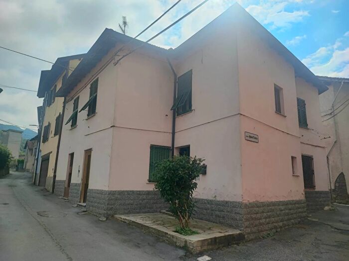 Appartamento quadrilocale in vendita in Novi Via Verdi Arquata Scrivia Tortona Lcitalia, Arquata Scrivia