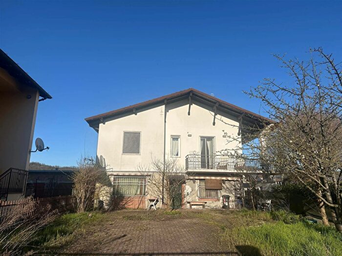 Casa con 6 locali in vendita in Novi Via Verdi Arquata Scrivia Tortona Lcitalia, Borghetto Di Borbera