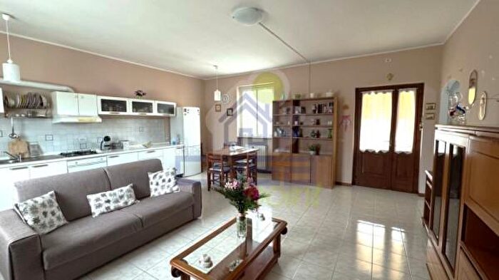 Appartamento bilocale in vendita in Via Adda, Castelgerundo