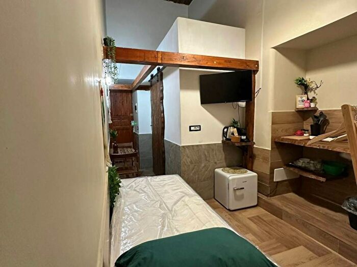 Appartamento monolocale in affitto in Piazza Principe Umberto, Garibaldi Ferrovia, Napoli