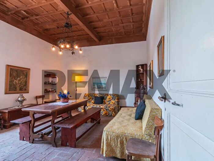 Appartamento bilocale in vendita in Via Montebello, Ischia Di Castro