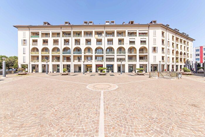 Appartamento trilocale in affitto in Bollate