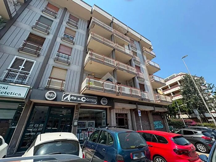 Appartamento trilocale in vendita in Via Nicola Garrone, Bari