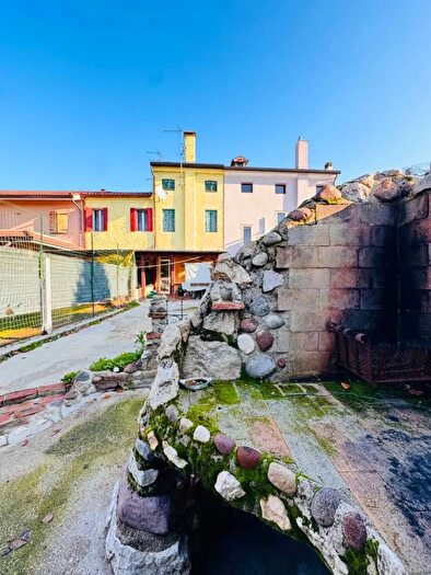 Casa trilocale in vendita in Via Pier Domenico Frattini, Legnago